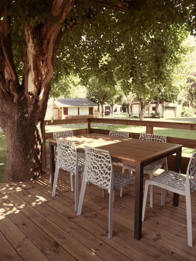 Camping Pays De Beille 레 카반느 외부 사진