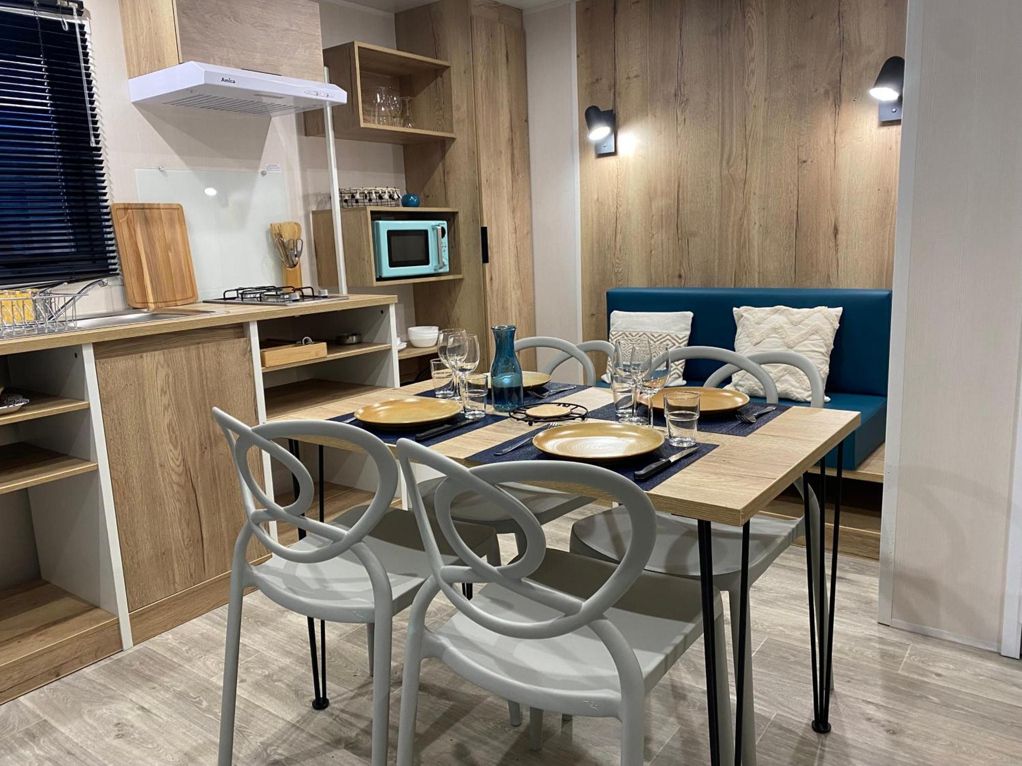Camping Pays De Beille 레 카반느 외부 사진